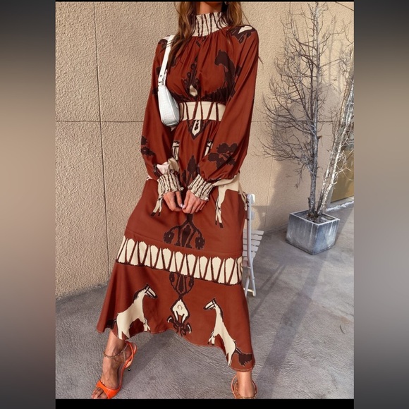 Horse Print Lantern Sleeve NEW - Stunning Fit - Picture 9 of 14